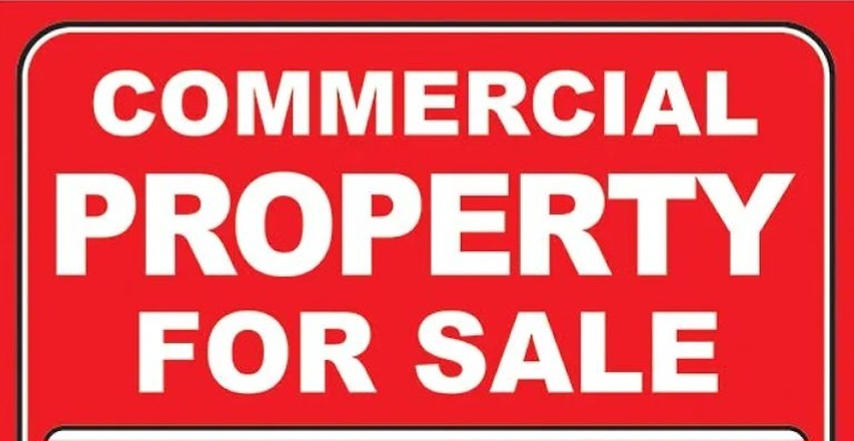 කුරුණැගල කොළඹ පාරේ වදුරාගල  වාණිජ ඉඩමක් විකිණිමට 